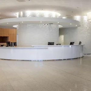Hilton Helsinki Airport Вантаа