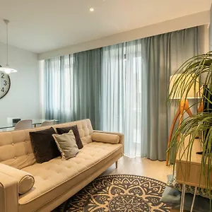 Bayleaf - Do Tempo Apartament Funchal (Madeira)