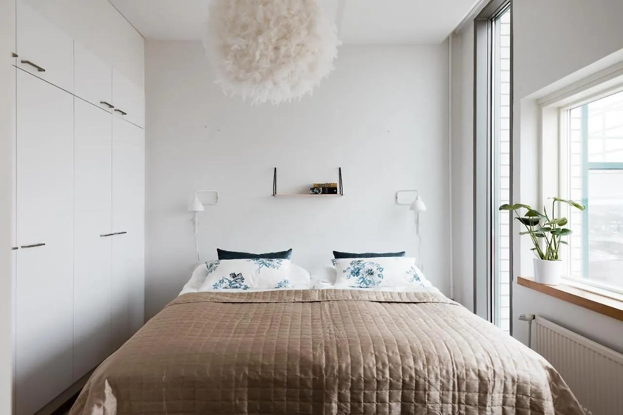 Sleepwell Apartments Itaekeskus, Close To Metro Helsinki
